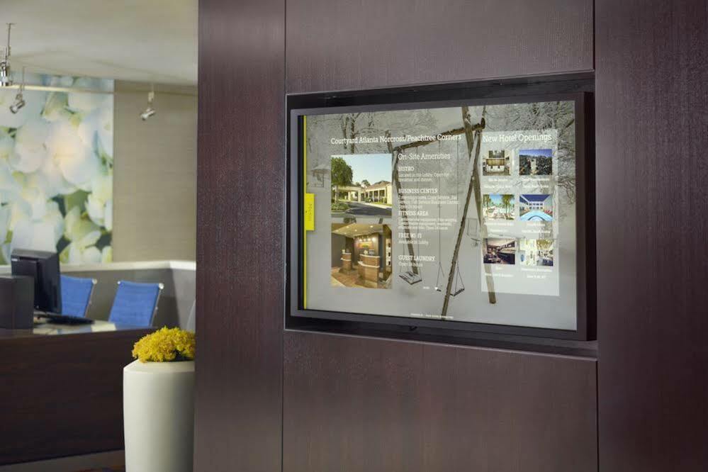 Отель Courtyard Atlanta Norcross/Peachtree Corners Экстерьер фото